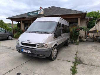 Ford transit 2,4 - 2