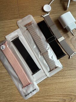 Predam apple watch 9 41 mn + 6 remienkov - 2