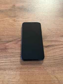 Apple iPhone 11 64 GB – čierny – komplet balenie + obal - 2