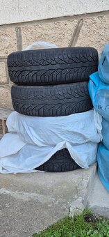 Zimné pneu Kleber 185/60 R15 cena za komplet 25 € - 2