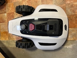 Bezdrôtová robotická kosačka YUKA MINI 600 - 2