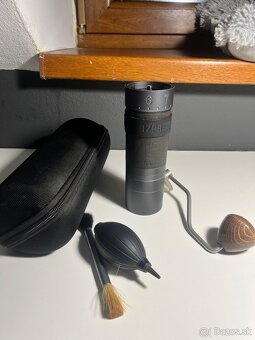 Predám špičkový ručný mlynček 1Zpresso J-MAX - 2