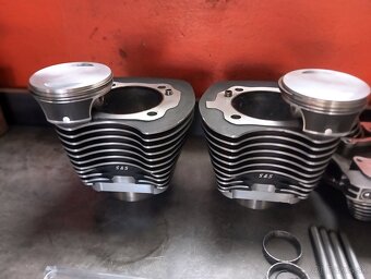 Harley Davidson S&S 106 dyna - 2