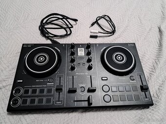 Pioneer ddj-200 - 2
