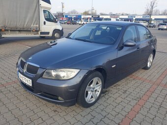 Predam bmw e90 320i 2007 - 2