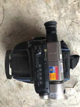 Sony handycam330x - 2