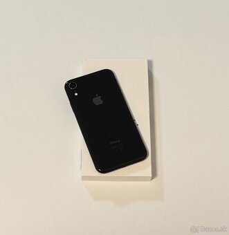 Apple iPhone XR 64GB Black - 2