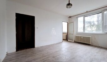 1 iz. byt Trieda SNP, pôvodný stav. - 2