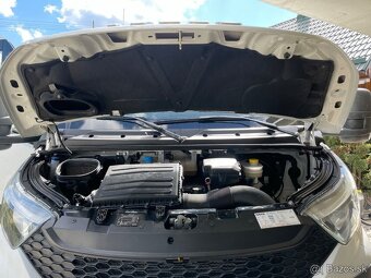 izolacia kapoty motora iveco daily - 2