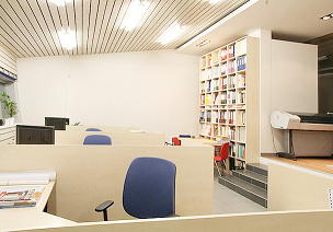 KANCELÁRSKE PRIESTORY - 2