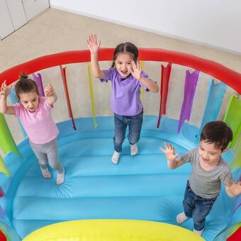 Nafukovací skákací hrad Fisher-Price® 226 x 175 x 138 cm BES - 2