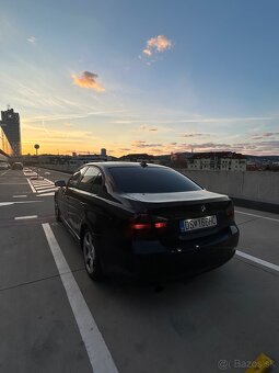 BMW e90 320d 120kw automat - 2
