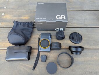 Ricoh GR III Street Edition + prislusenstvo - 2