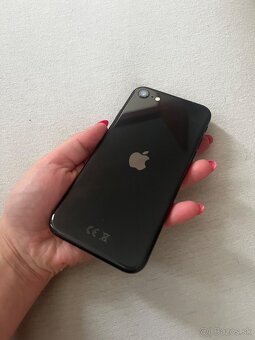 iPhone SE 64GB - 2