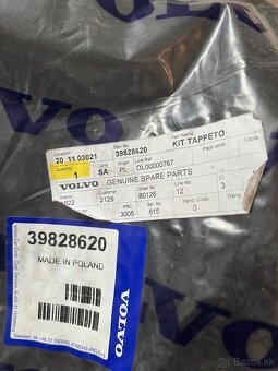 Volvo XC90 koberce + olej 0W20 (2. generácia) - 2