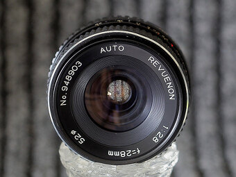 Auto Revuenon 28mm / F2,8 / M42 / Japan - 2