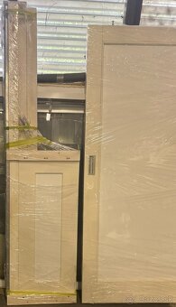 Posuvné zasúvacie dvere. - 2