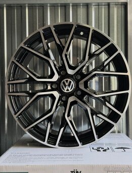 Nové elektróny Volkswagen r18 - 2
