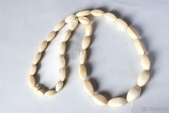 Starožitný slonovinový náhrdelník - 2