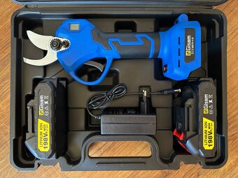 AKU bezuhlíkové záhradné nožnice na strihanie konárov 30mm - 2