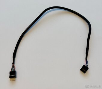 Predám kábel AKASA USB 2.0 Internal Extension 40cm - 2