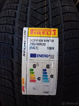 Zimné Pirelli Scorpion Winter 295/40R20 106V - 2