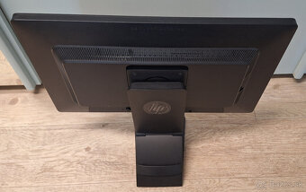 Predám LCD monitor - Hewlett Packard, EliteDisplay E231 - 2