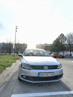Volkswagen Jetta sedan 1.6 TDI, Diesel - 2