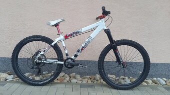 Dirt parade 26" dirtjumper - 2