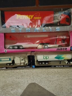 Kamióny plus extra ferrari - 2