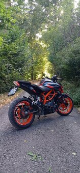KTM DUKE 390 - 2