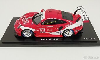 1:18 Spark Porsche 911 RSR Coca Cola Petit 2019 - 2