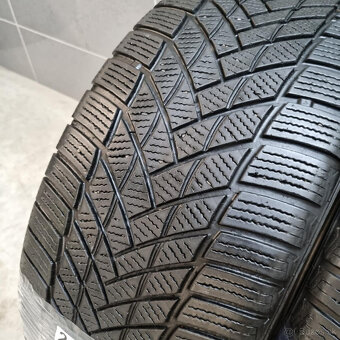 Zimné pneumatiky 245/45 R18 MATADOR DOT2223 - 2