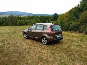 Renault Megane Scenic 1,5 Dci - 2