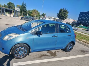 YARIS 1.0 B 5D - 2