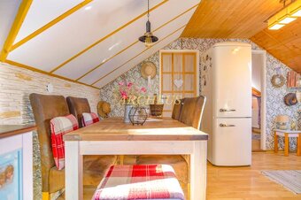 NA PRENÁJOM, PODKROVNÝ 2 IZBOVÝ BYT V RD, 55m2, SOLIVAR - 2