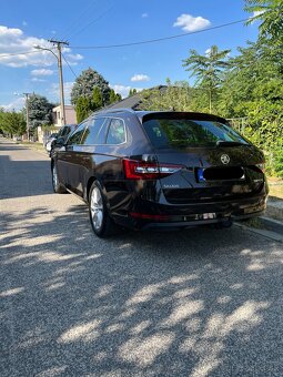 Skoda Superb TDI DSG PANORAMA CANTON - 2