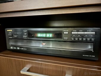 Zosilnovač a DVD player Onkyo - 2