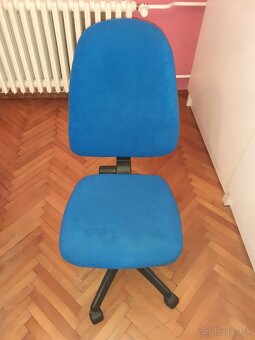 Kreslo hojdacie detské, stoličky a taburetky - 2