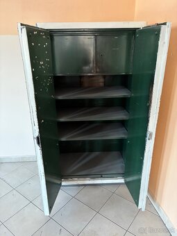 Trezorová skriňa - 2