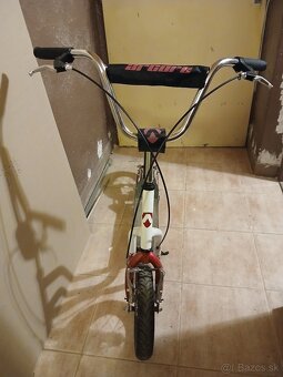 Dievčenská kolobežka - 2