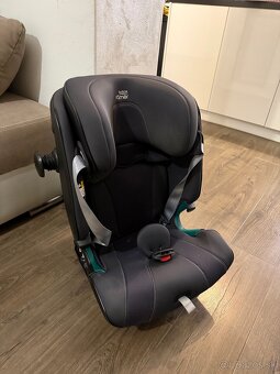 Britax Römer Advansafix i-Size “ grey “ - 2