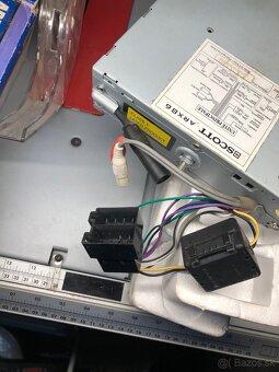 Autorádio Scott - 2