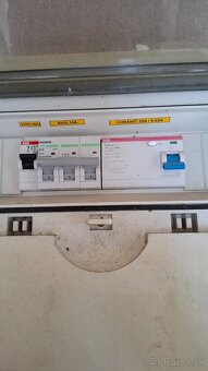 Stavebný rozvádzač,antonik - 2