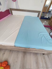 Manželská posteľ 180x200 cm - 2