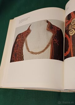 Šperk: Helena Johnová, unikátna publikácia vydané 1986, - 2