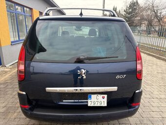 Peugeot 807 - 2
