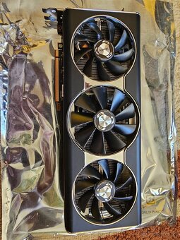 XFX Radeon RX5700XT 8GB - 2