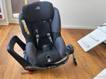 Autosedačka - Britax Römer dualfix M i-Size - 2