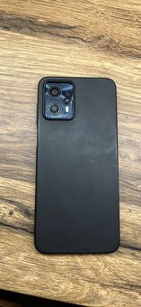 Moto g13 - 2